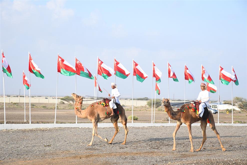 تواصل ركض العرضة بالفليج بولاية بركاء