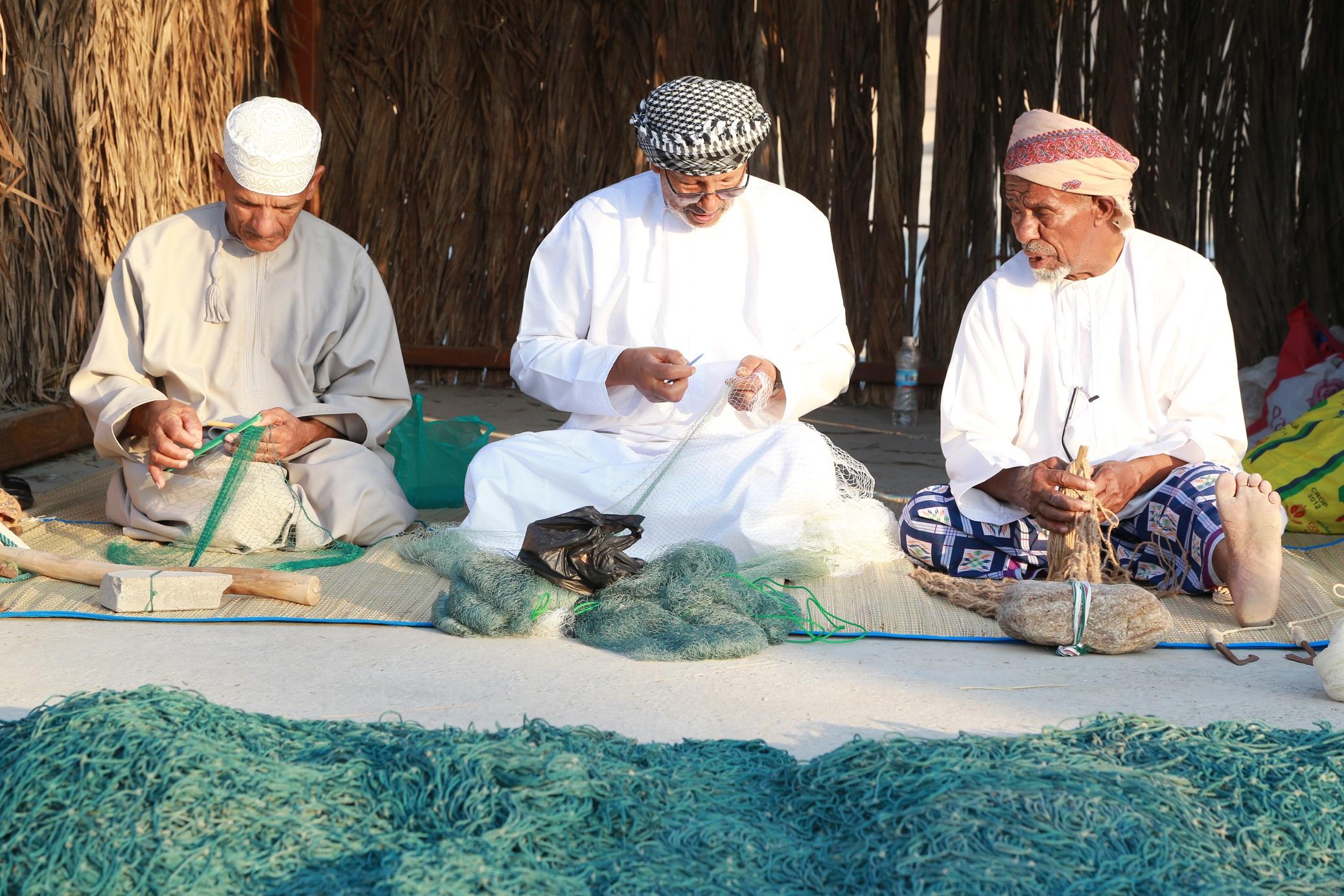 شباك الصيد حرفة ومصدر رزق