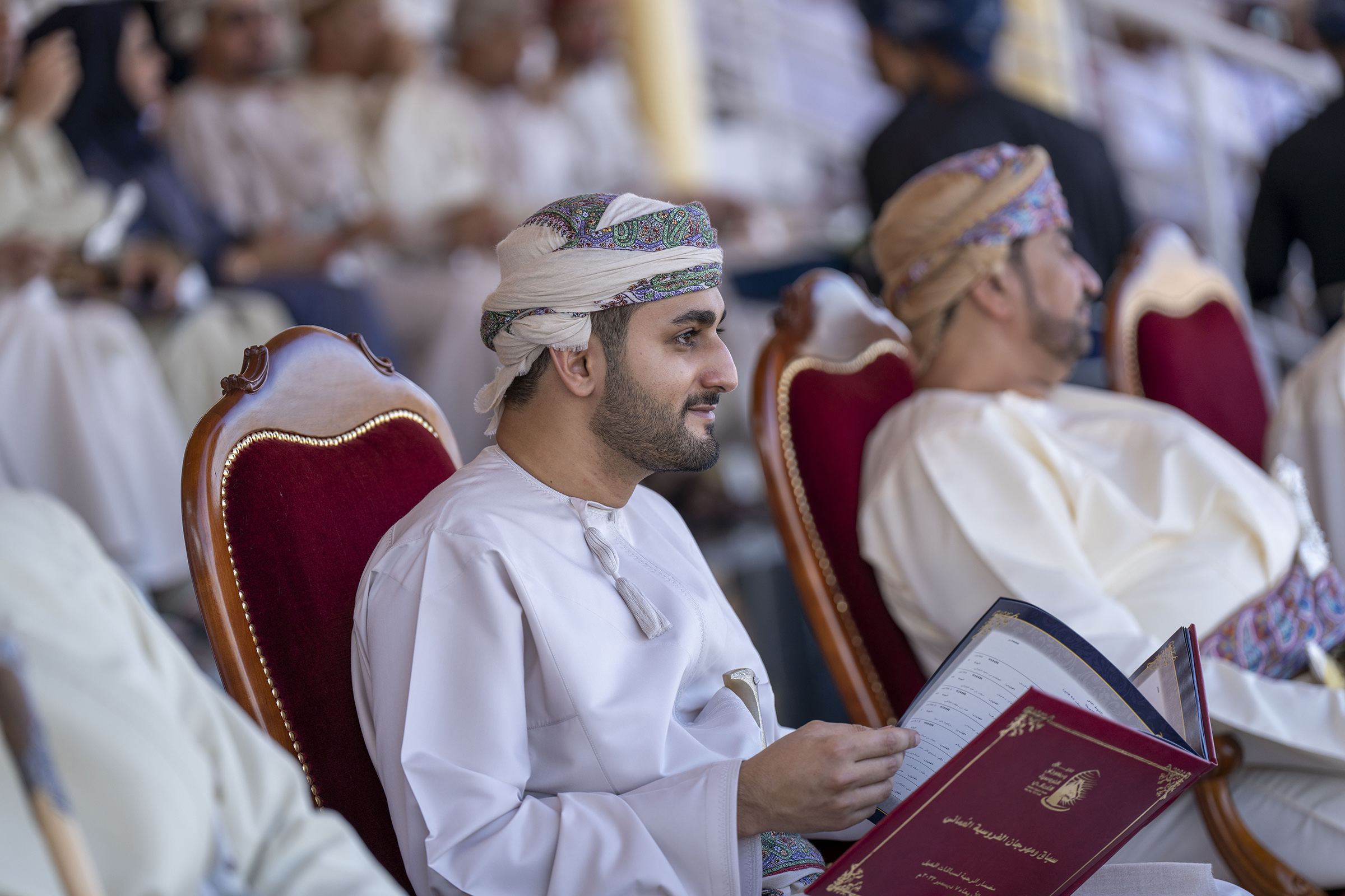 السيد ذي يزن بن هيثم يرعى سباق ومهرجان الفروسية العماني