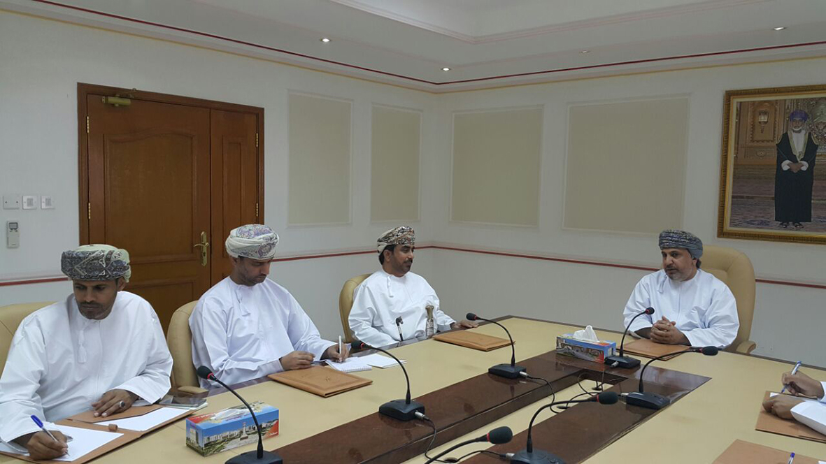 اجتماع تحضيري للبطولة الدولية النسائية الأولى لالتقاط الأوتاد بولاية خصب.