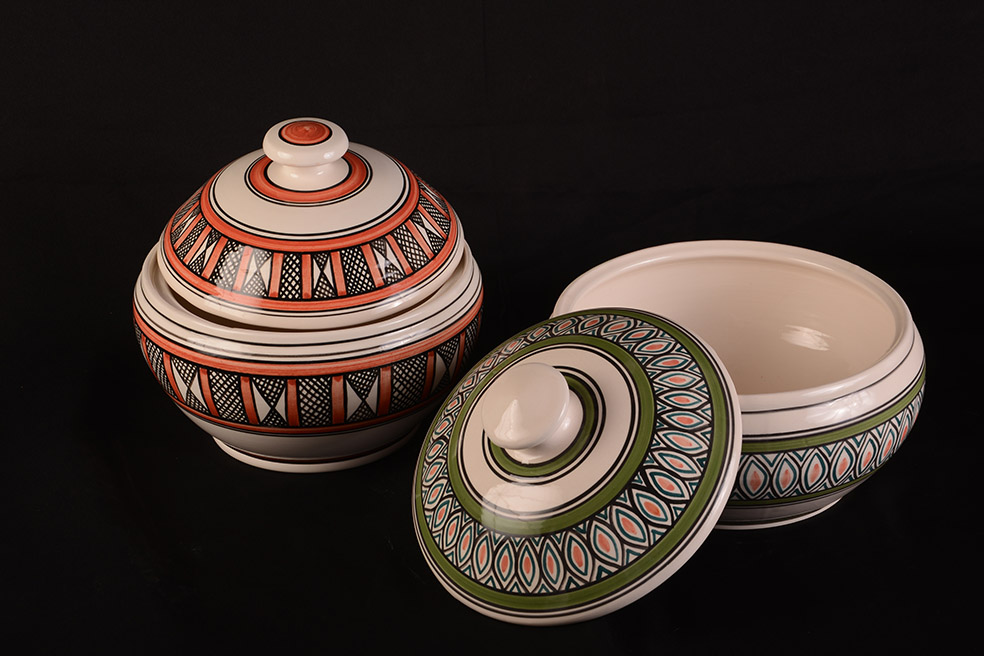 الصناعات الحرفية تشارك في فعاليات العيد الوطني 46  المجيد