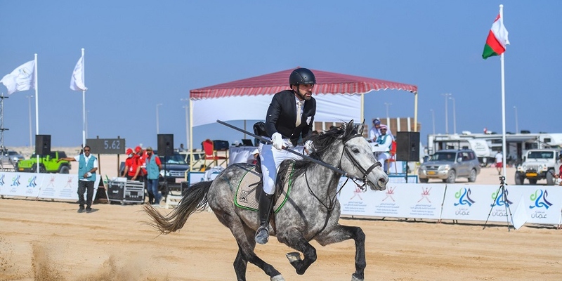 تعيين أنيس المعمري نائبًا لرئيس الاتحاد الدولي لالتقاط الأوتاد للشؤون التنفيذية